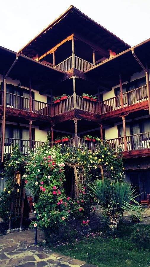 Hunting Residence Asteya Gramatikovo Ngoại thất bức ảnh